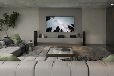 221104-18-Shot-of-ES-AVR-in-room-with-Sony-TV--AZ1000--no-antenna.jpg